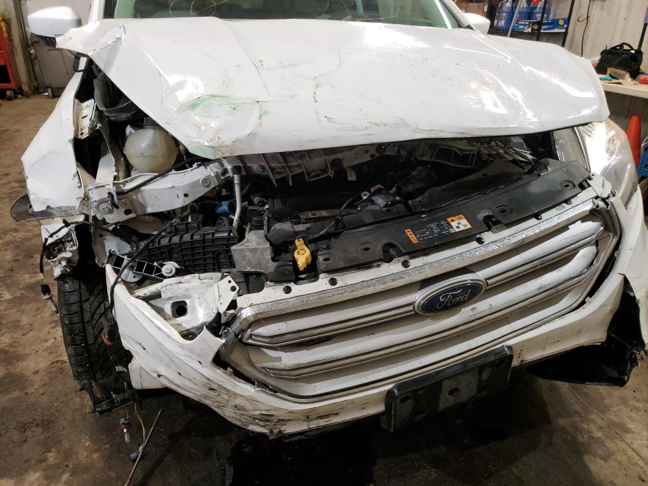 Photo 9 from auction – 2018 FORD ESCAPE SEL with VIN 1FMCU9HD3JUA75827