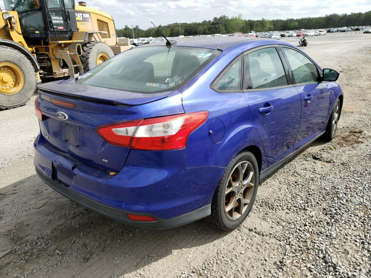 Photo 4 from auction – 2013 FORD FOCUS SE with VIN 1FADP3F29DL171539