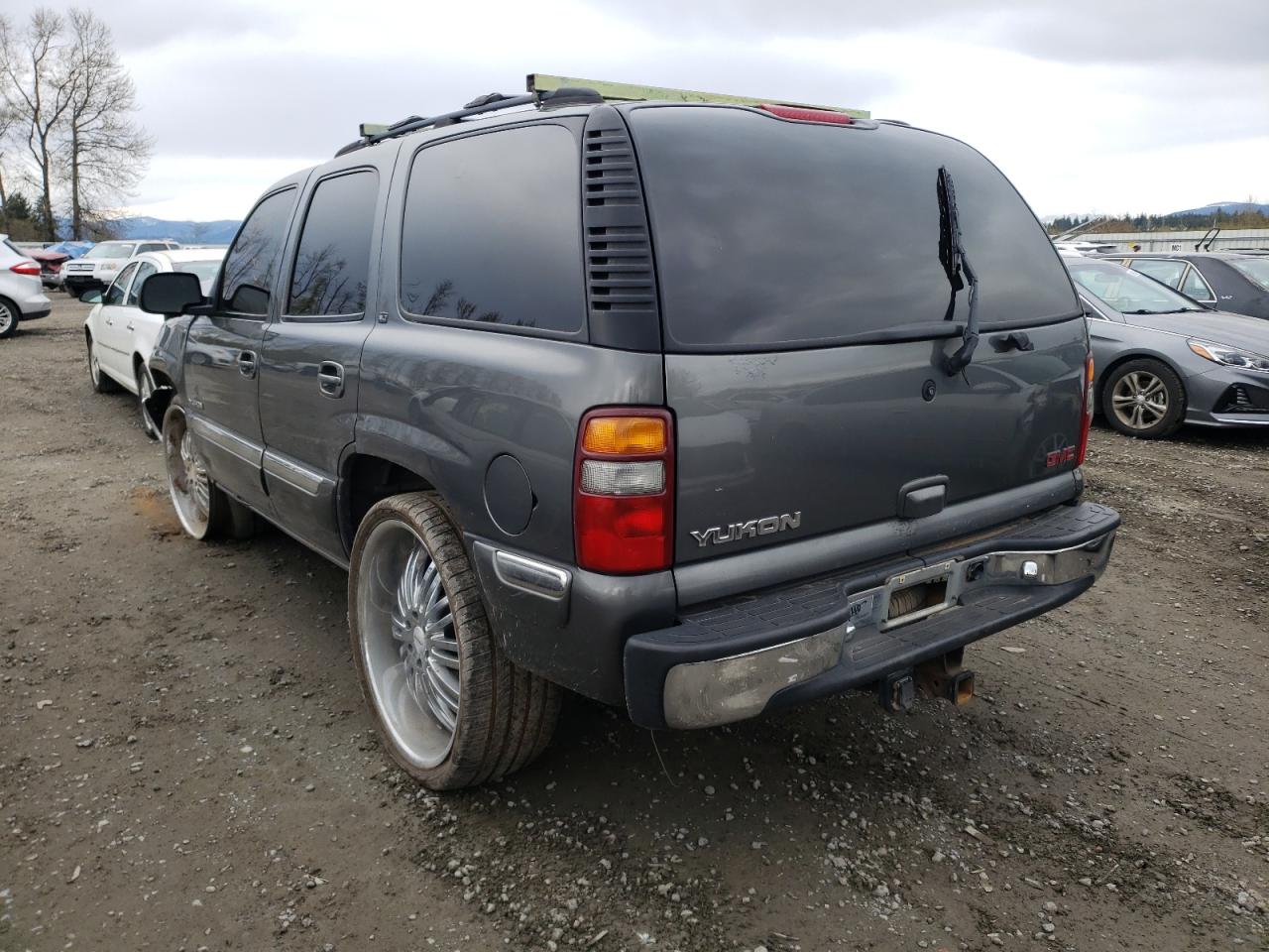 Photo 3 from auction – 2001 GMC YUKON with VIN 1GKEK13T11J142319