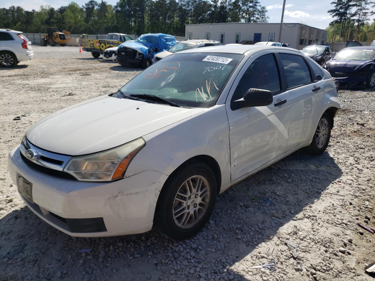 Photo 2 from auction – 2010 FORD FOCUS SE with VIN 1FAHP3FN9AW247007