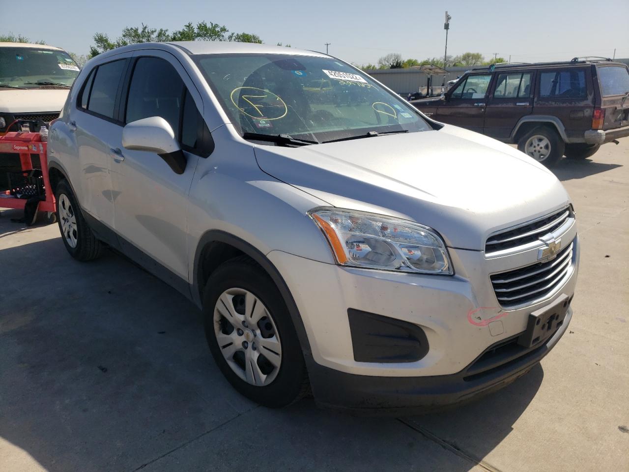 CHEVROLET TRAX LS 2016 with VIN 3GNCJKSB5GL227659 - Photo from auction