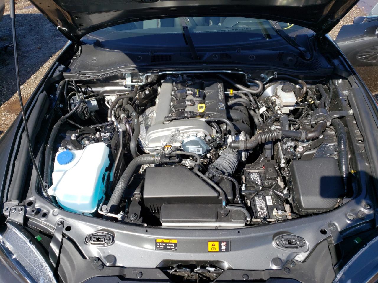 Photo 7 from auction – 2017 MAZDA MX-5 MIATA with VIN JM1NDAM71H0105326
