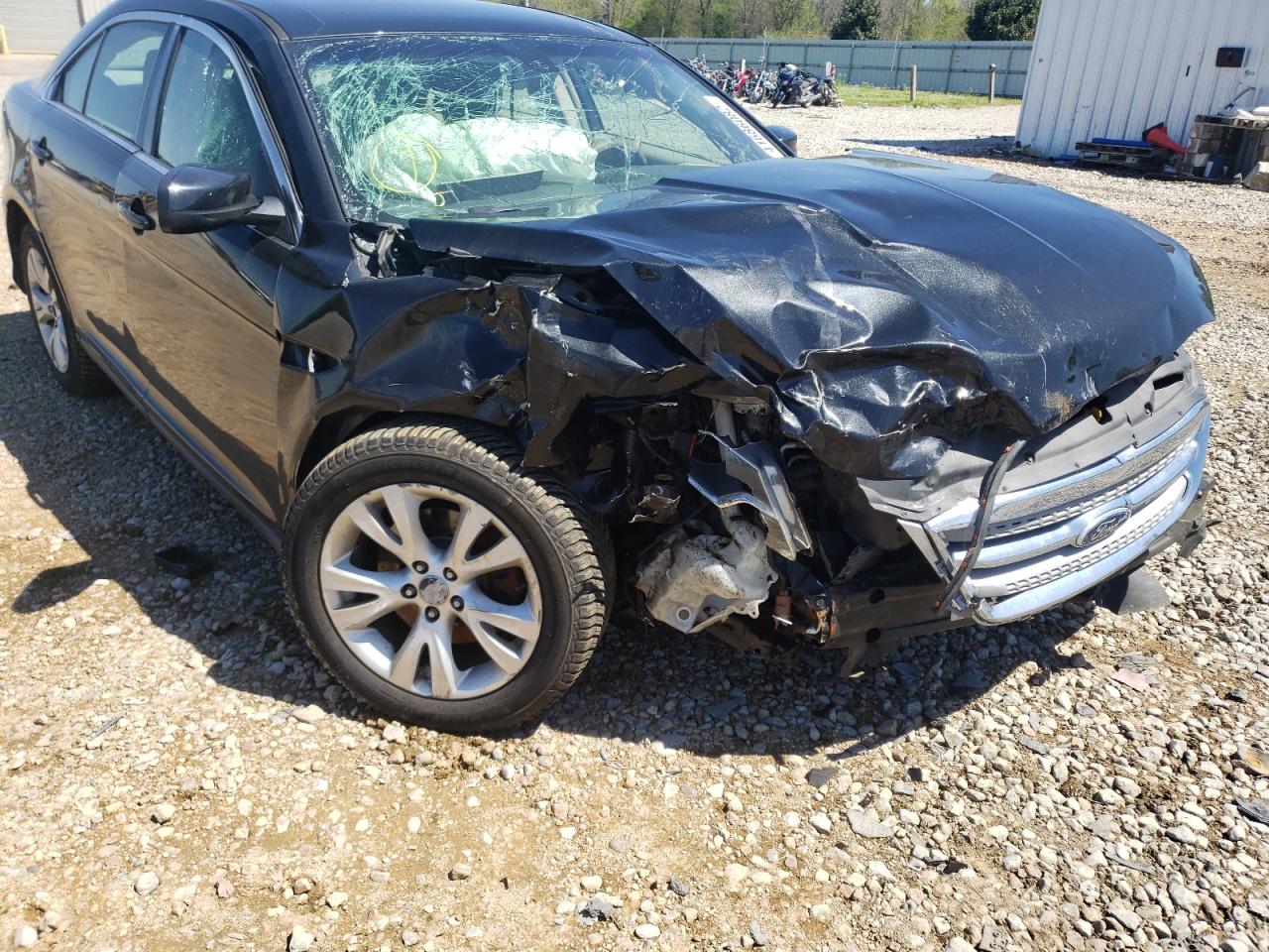 Photo 9 from auction – 2011 FORD TAURUS SEL with VIN 1FAHP2EWXBG159065