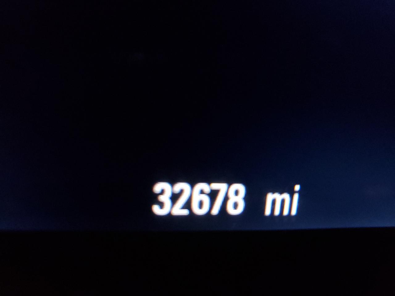 Photo 8 from auction – 2018 BUICK REGAL TOUR with VIN W04GU8SX5J1129563