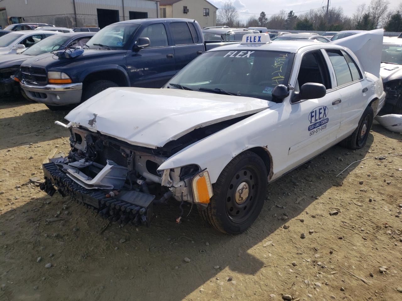 Photo 2 from auction – 2009 FORD CROWN VICT with VIN 2FAHP71V69X146103