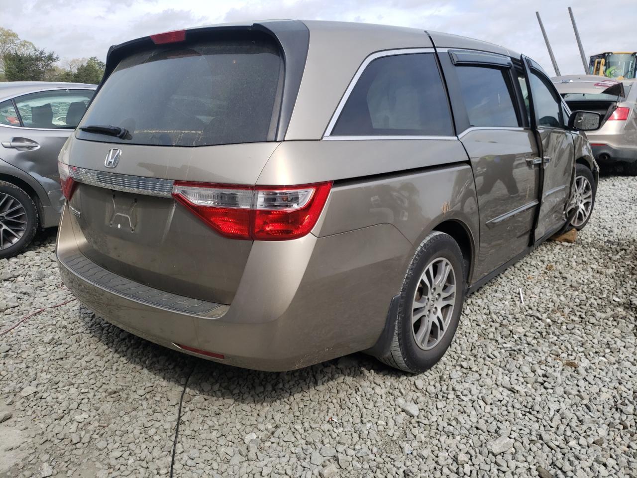 Photo 4 from auction – 2011 HONDA ODYSSEY EX with VIN 5FNRL5H66BB016843