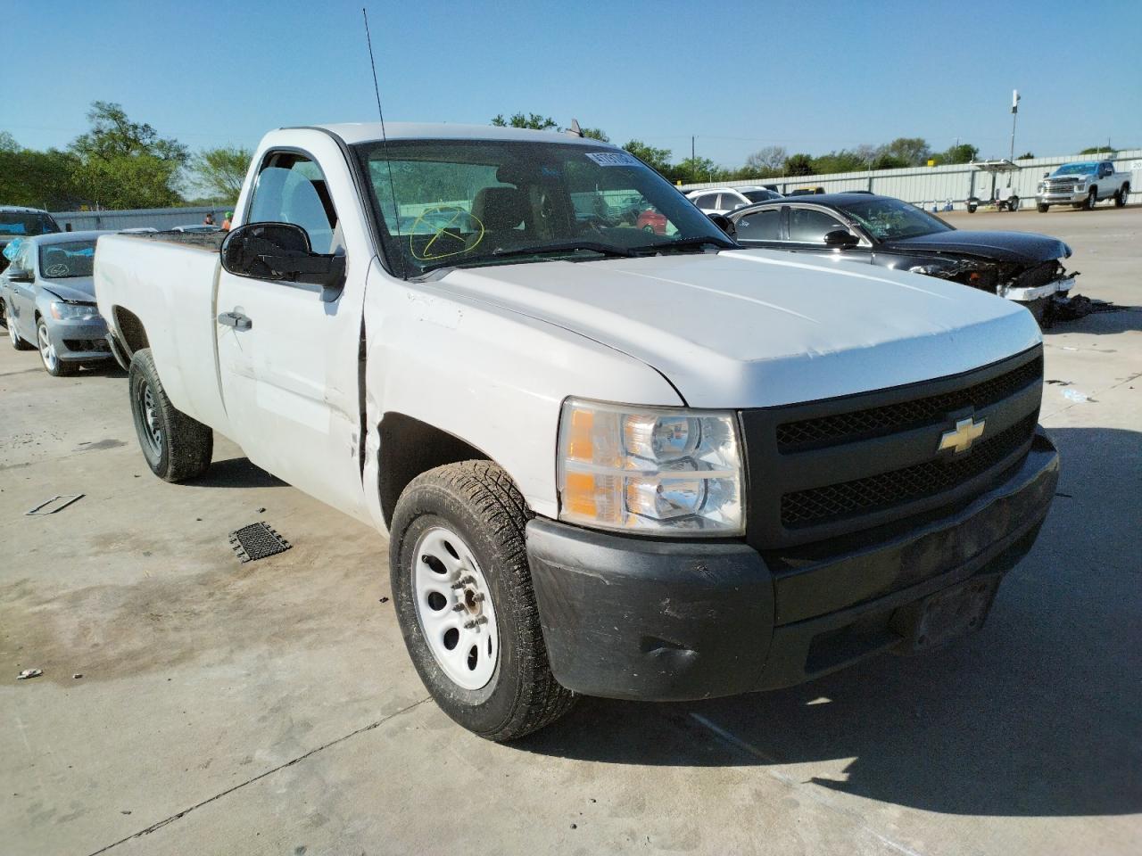 CHEVROLET SILVERADO 2008 with VIN 1GCEC14C08Z325326 - Photo from auction