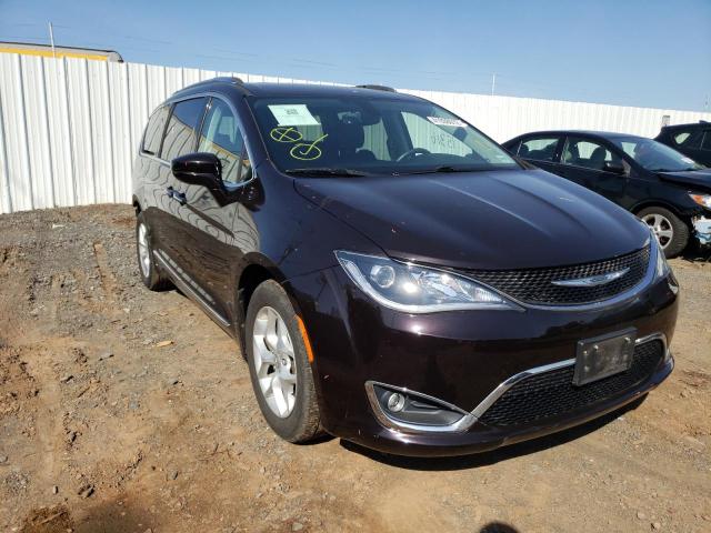 CHRYSLER PACIFICA T 2017 with VIN 2C4RC1EG5HR827021 - Photo from auction