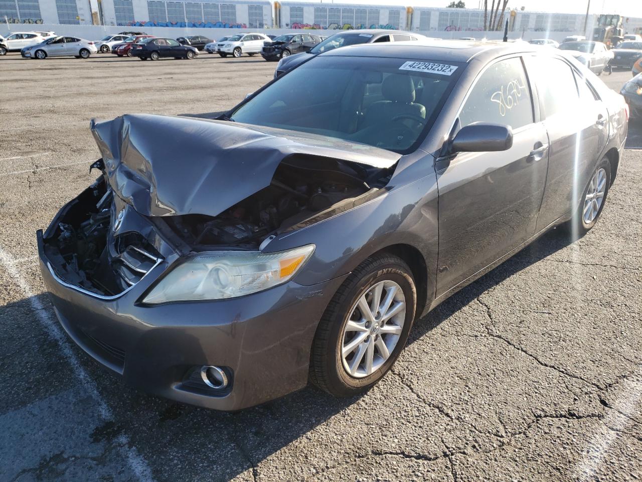 Фото 2 с аукциона – 2011 TOYOTA CAMRY BASE с VIN 4T4BF3EK9BR180904