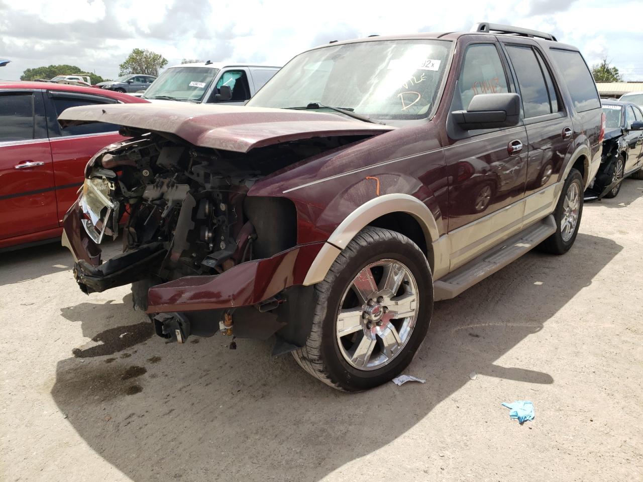 Photo 2 from auction – 2010 FORD EXPEDITION with VIN 1FMJU1H59AEA06930