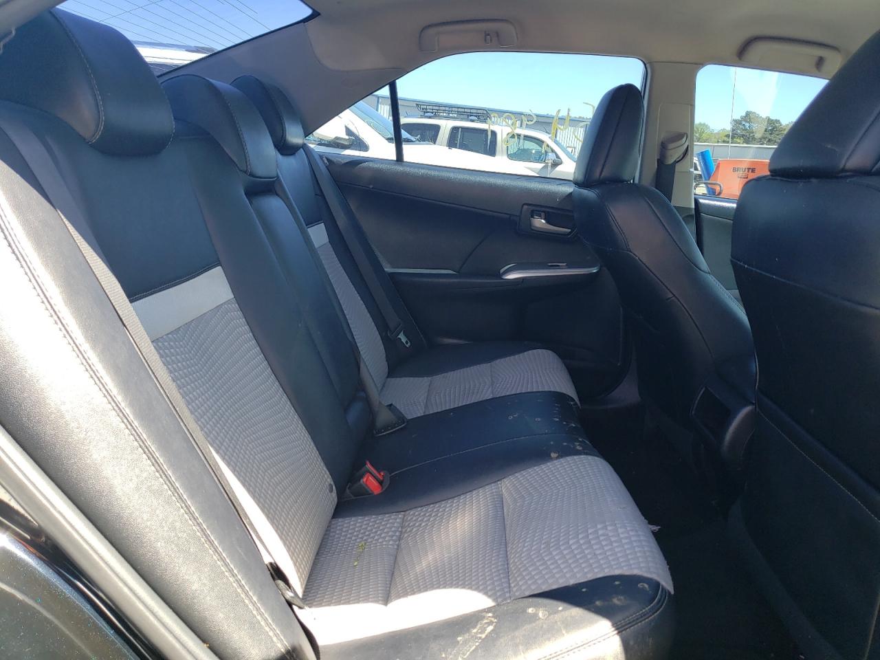 Photo 6 from auction – 2014 TOYOTA CAMRY SE with VIN 4T1BF1FK3EU313559