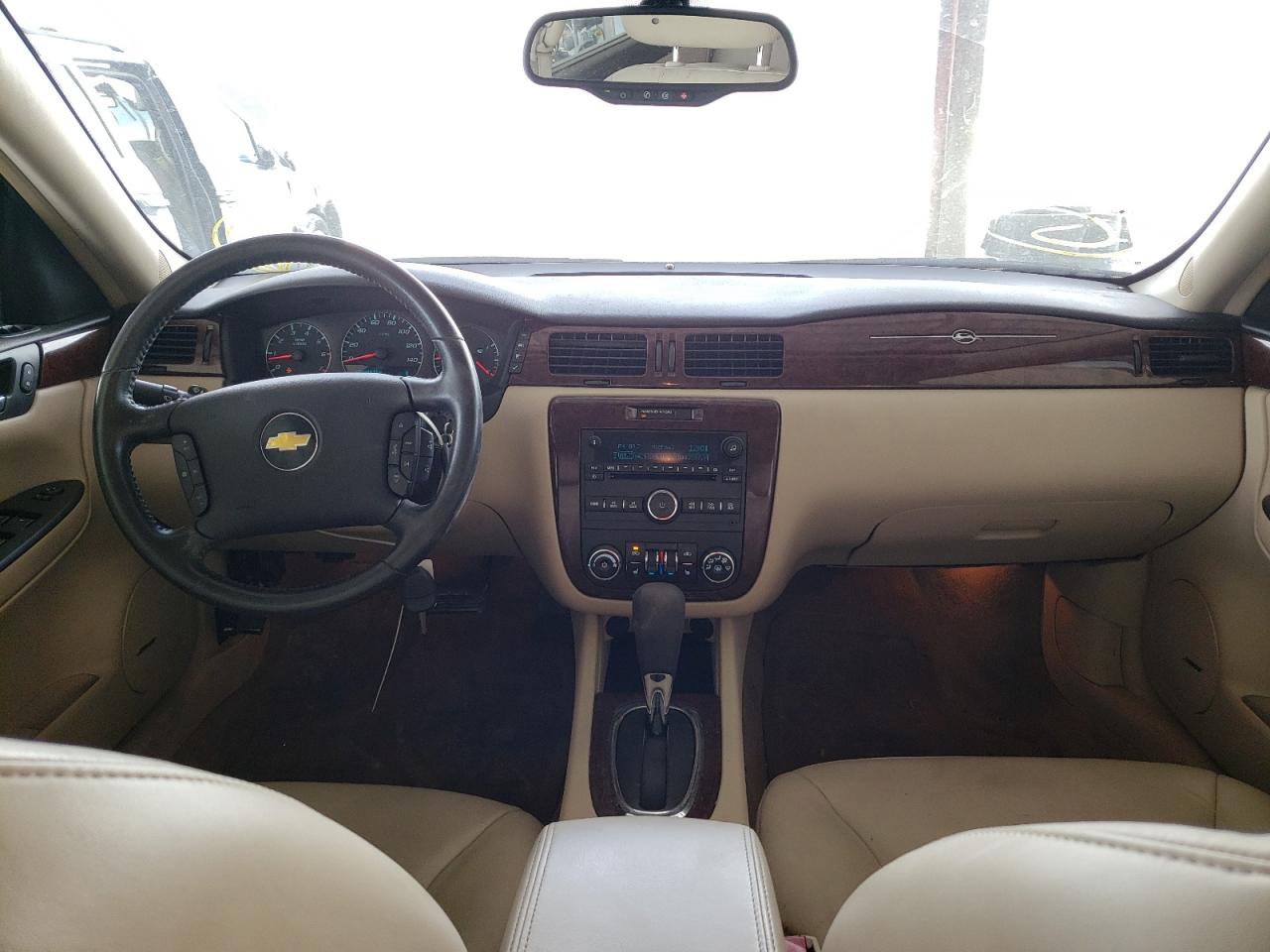 Photo 9 from auction – 2010 CHEVROLET IMPALA LTZ with VIN 2G1WC5EM4A1249930
