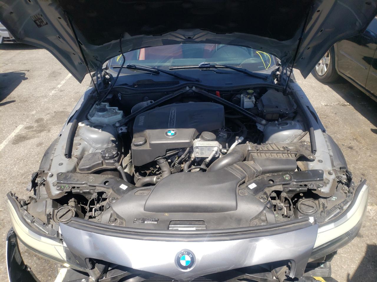 Photo 7 from auction – 2012 BMW Z4 SDRIVE2 with VIN WBALL5C55CJ103273
