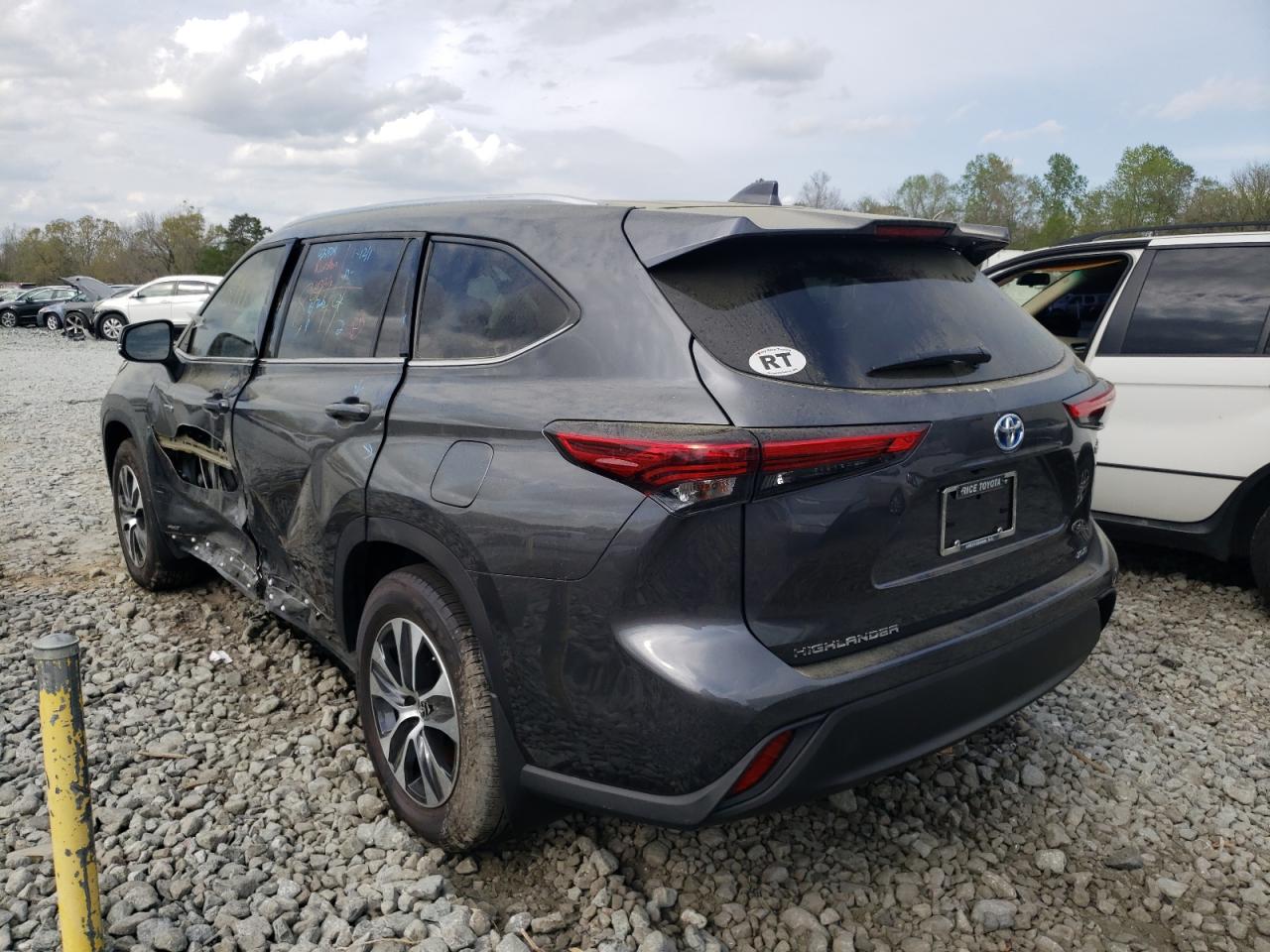 Foto 3 de la subasta – 2020 TOYOTA HIGHLANDER con VIN 5TDGBRCH5LS512871