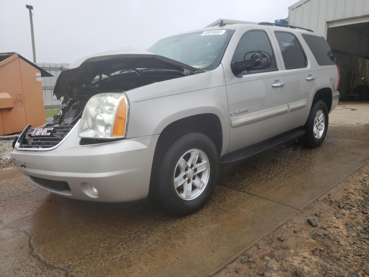 Photo 2 from auction – 2007 GMC YUKON with VIN 1GKFC13J37J148874
