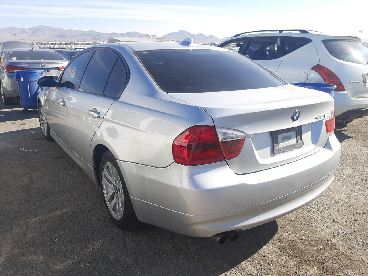 Photo 3 from auction – 2006 BMW 325 I with VIN WBAVB13596KX38340