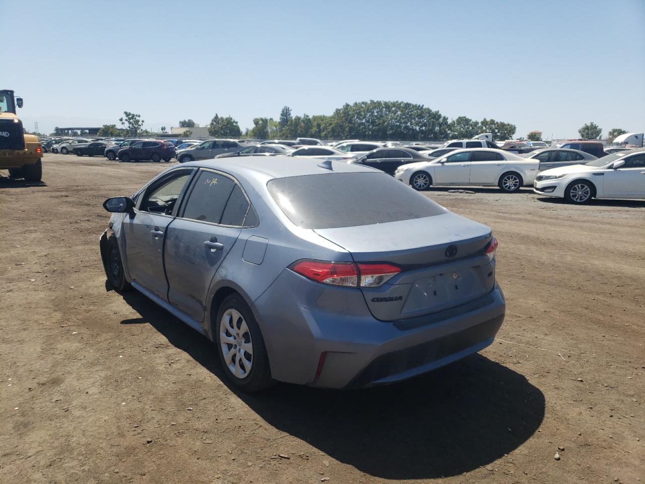 Photo 3 from auction – 2021 TOYOTA COROLLA LE with VIN JTDEPMAE6MJ144073