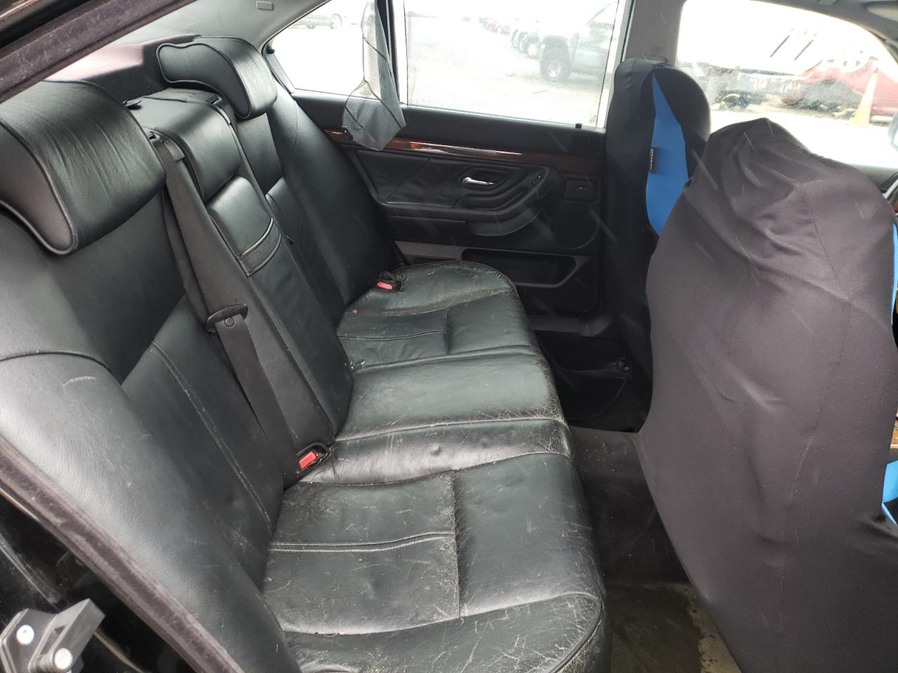 Photo 6 from auction – 2000 BMW 740 I AUTO with VIN WBAGG8340YDN76356