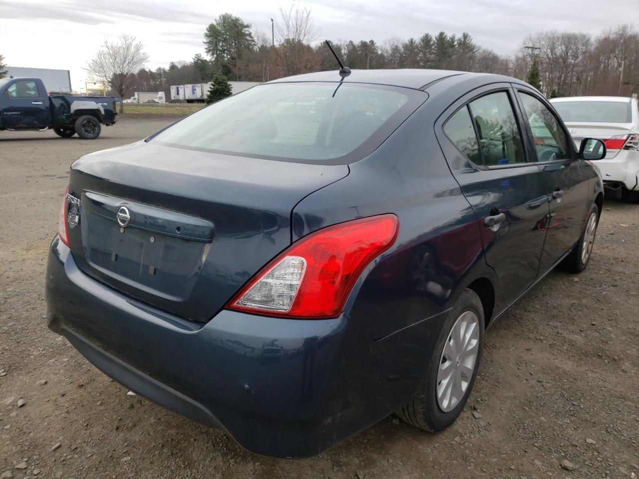 Photo 4 from auction – 2015 NISSAN VERSA S with VIN 3N1CN7APXFL832107