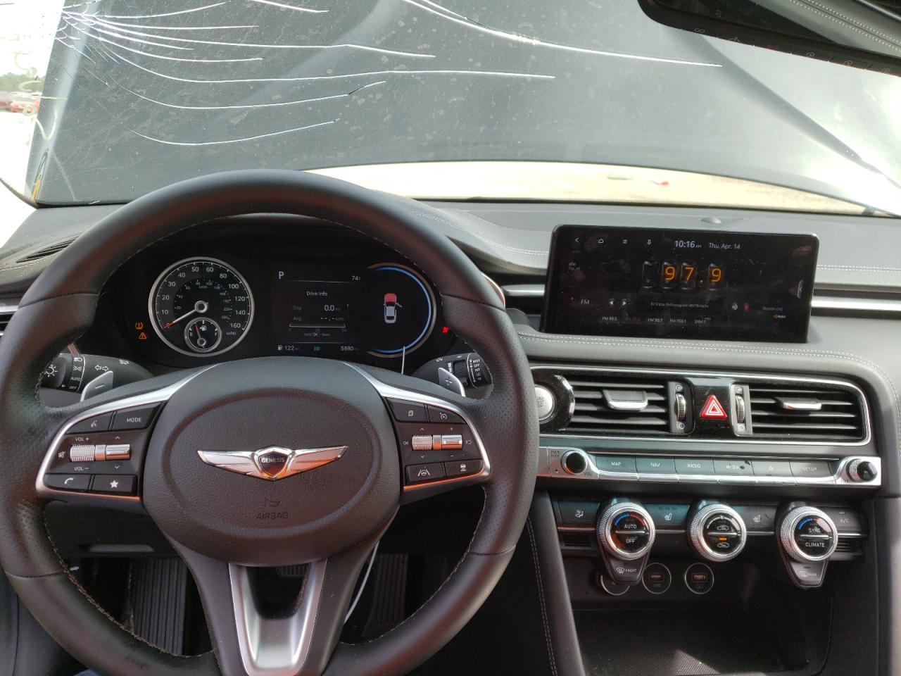 Photo 9 from auction – 2022 GENESIS G70 BASE with VIN KMTG34TA1NU092867