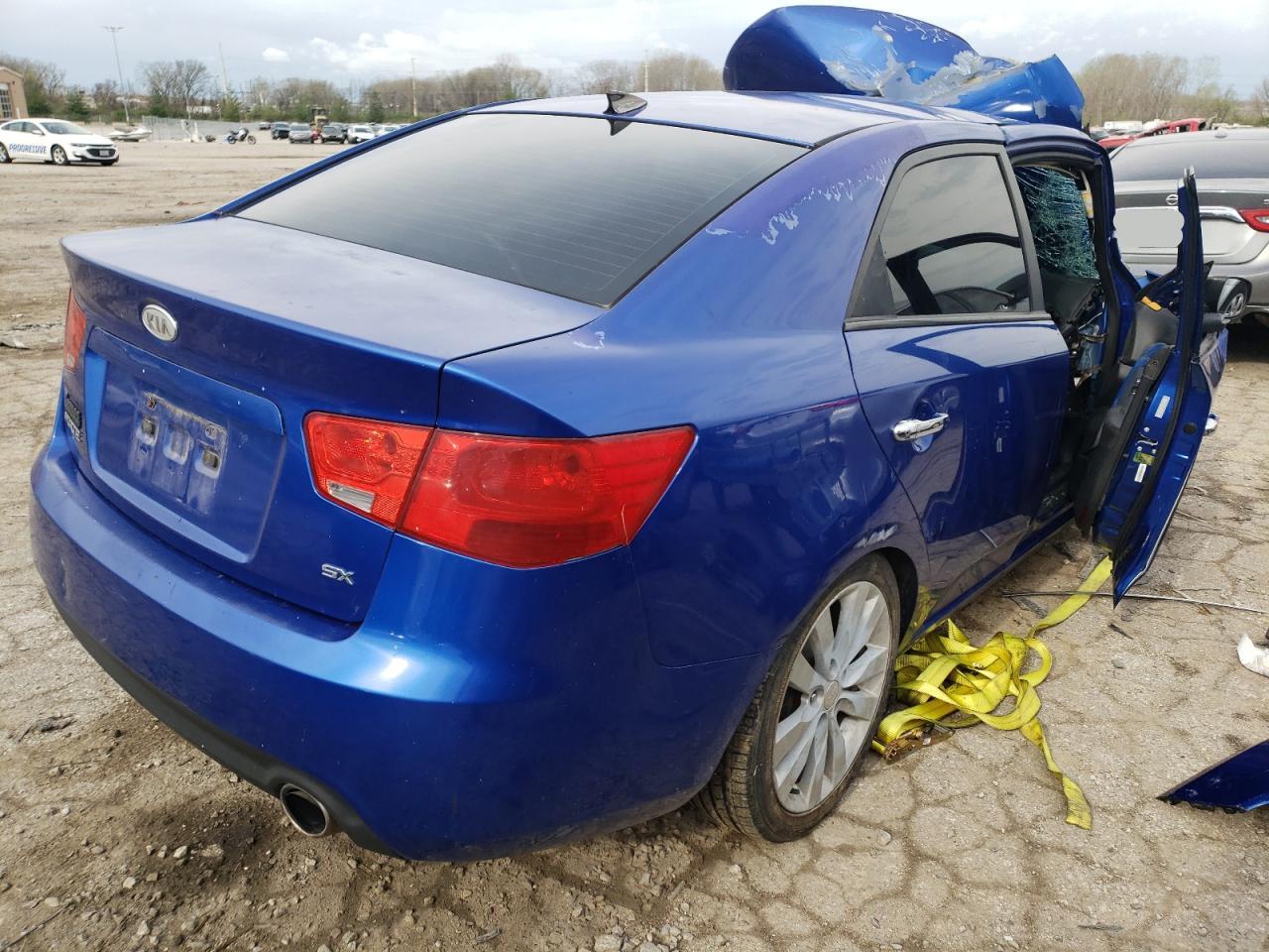 Photo 4 from auction – 2010 KIA FORTE SX with VIN KNAFW4A37A5048539