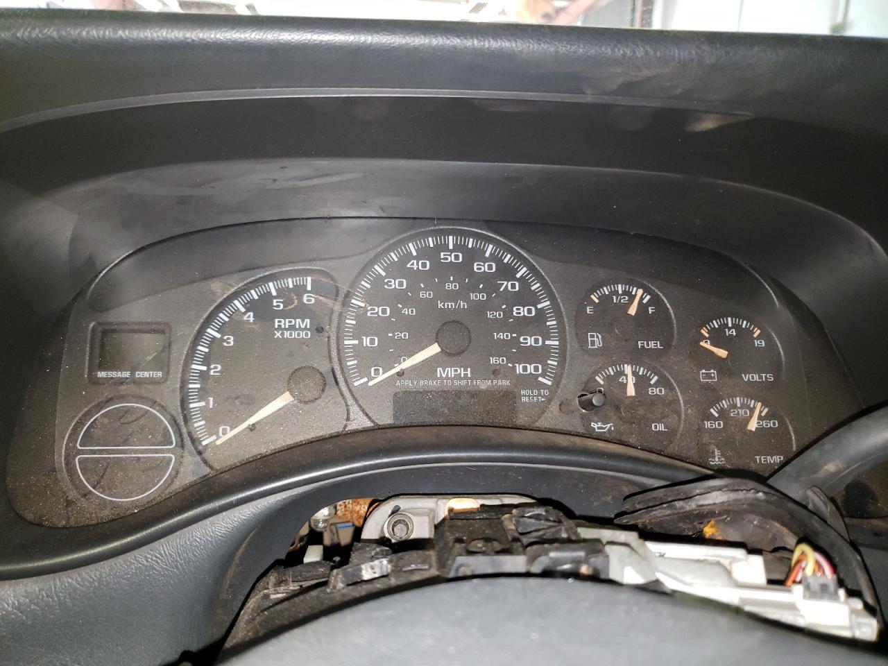 Photo 8 from auction – 2002 GMC NEW SIERRA with VIN 1GTEK19T02E171260