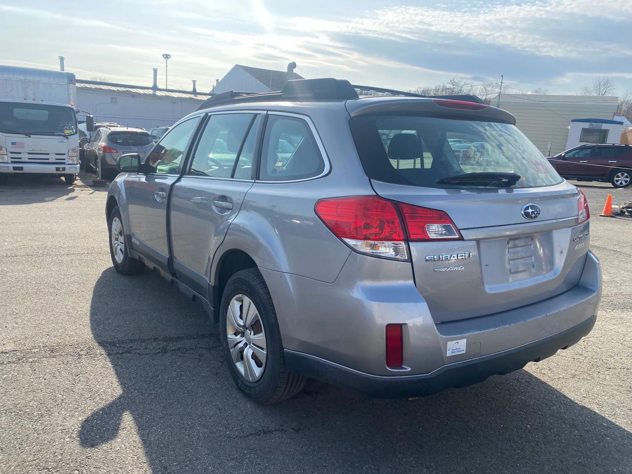 Photo 3 from auction – 2010 SUBARU OUTBACK 2. with VIN 4S4BRBAC9A3345946