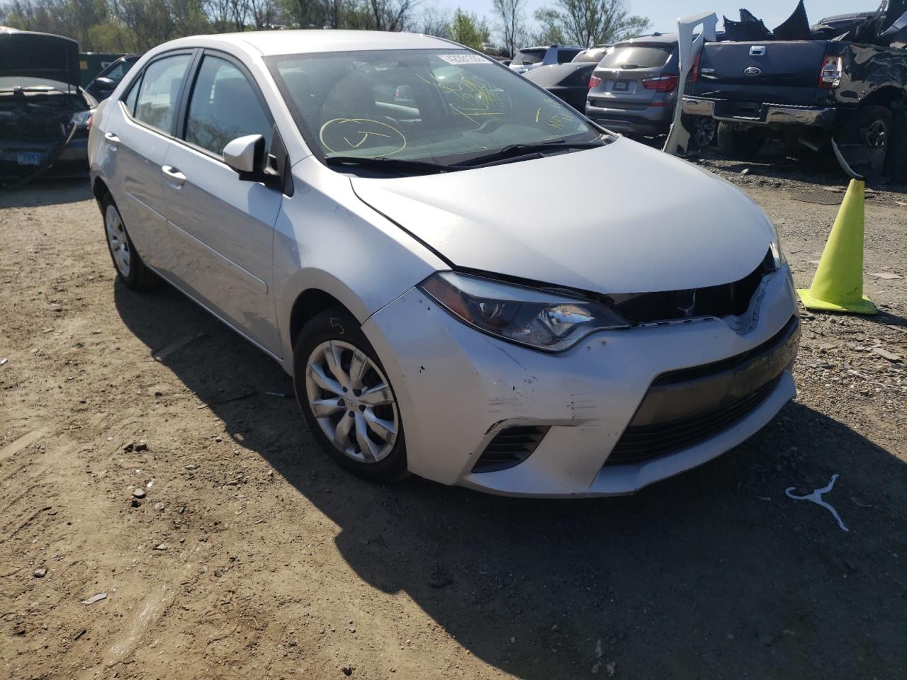 TOYOTA COROLLA L 2015 with VIN 2T1BURHE3FC358208 - Photo from auction