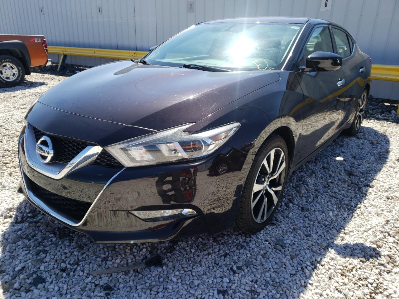 Photo 2 from auction – 2016 NISSAN MAXIMA 3.5 with VIN 1N4AA6AP8GC385208