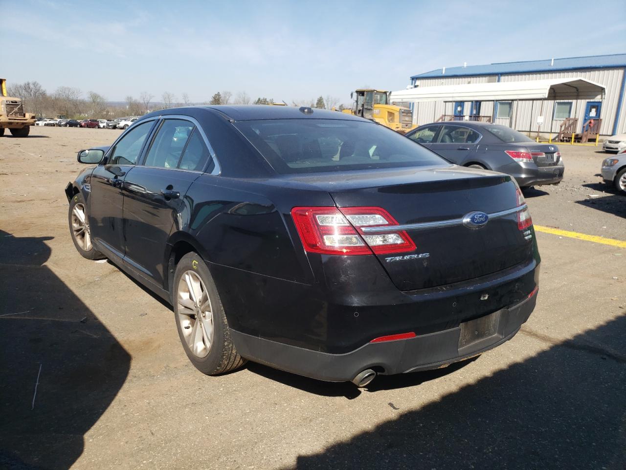Photo 3 from auction – 2016 FORD TAURUS SEL with VIN 1FAHP2E99GG145367