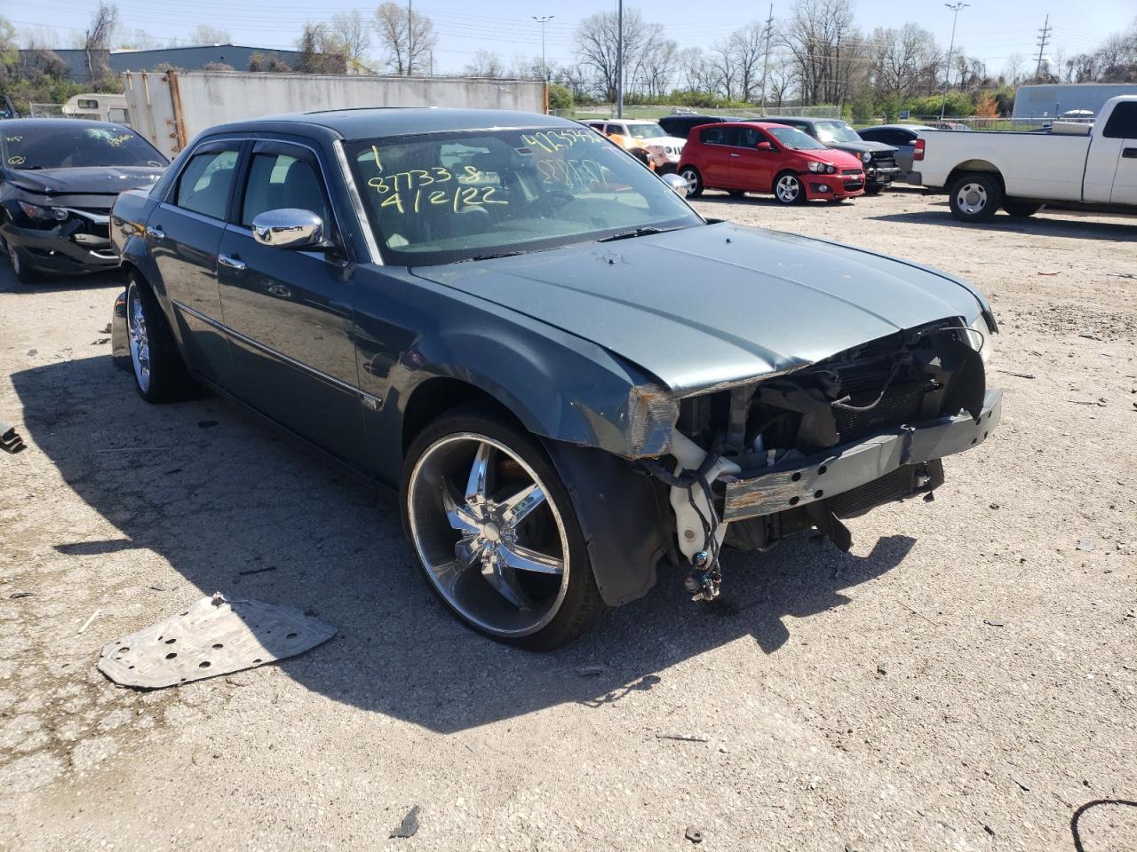 CHRYSLER 300C 2006 z numerem VIN 2C3KA63H06H190188 - Zdjęcie z aukcji