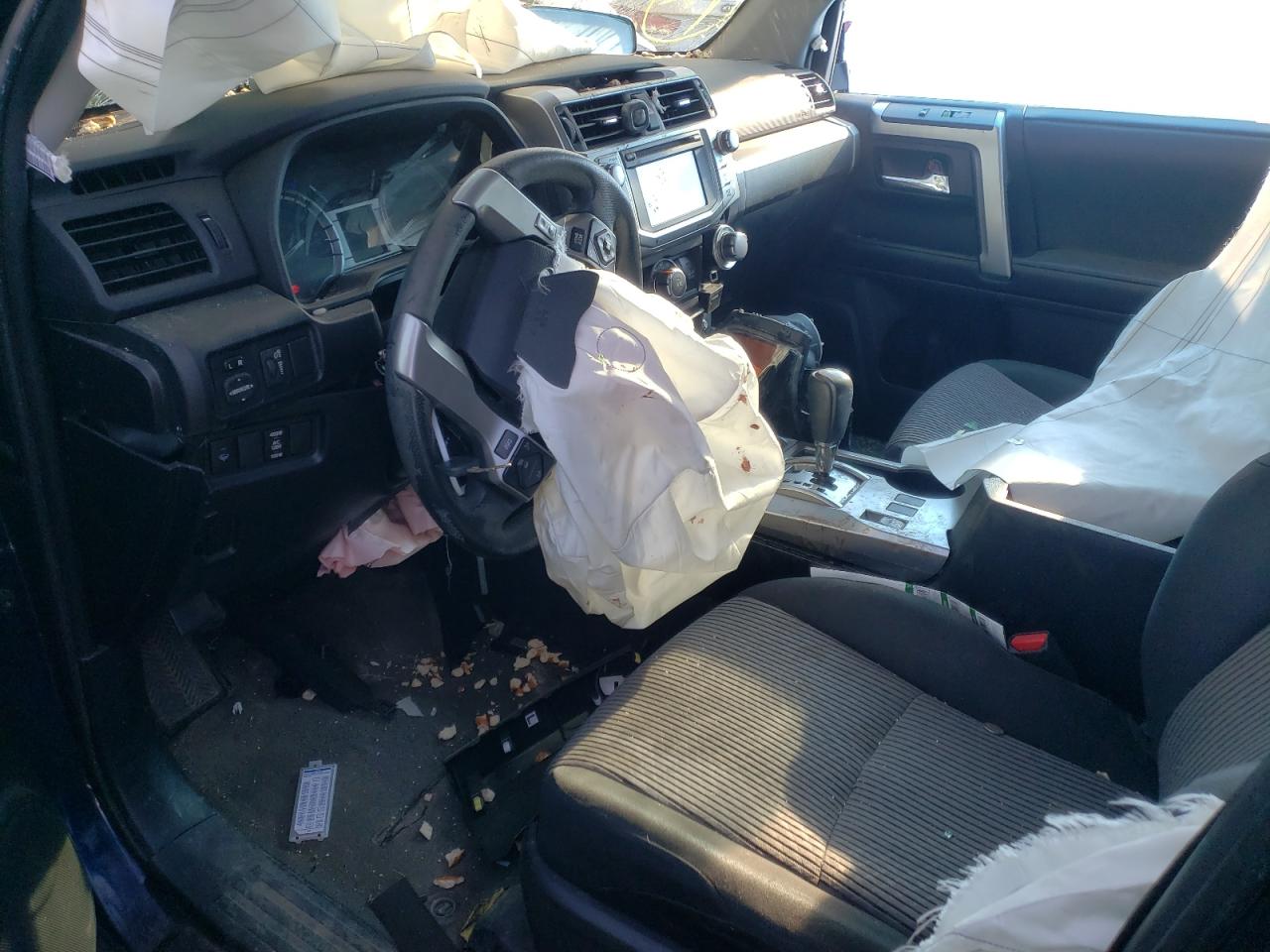 Photo 5 from auction – 2017 TOYOTA 4RUNNER SR with VIN JTEBU5JR8H5409560