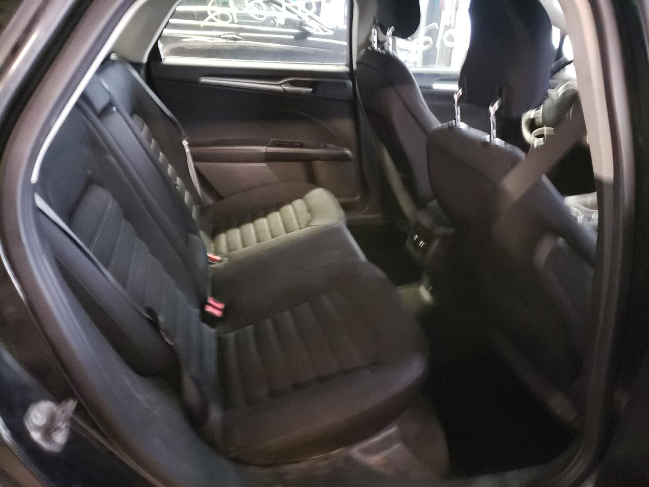 Photo 6 from auction – 2014 FORD FUSION SE with VIN 1FA6P0H76E5405979