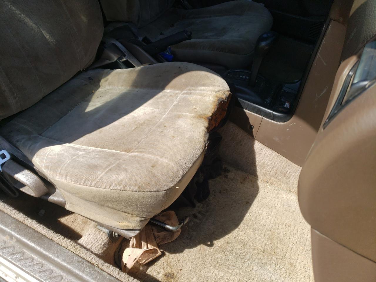 Foto 10 de la subasta – 1994 NISSAN SENTRA E con VIN 1N4EB31P9RC873633