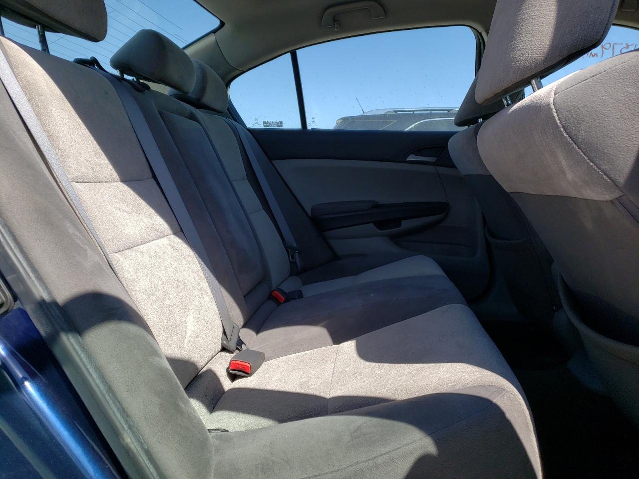 Photo 6 from auction – 2010 HONDA ACCORD LXP with VIN 1HGCP2F49AA130399