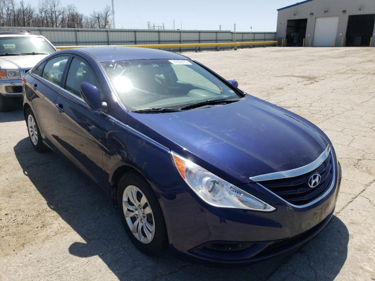 HYUNDAI SONATA GLS 2012 with VIN 5NPEB4AC8CH355537 - Photo from auction
