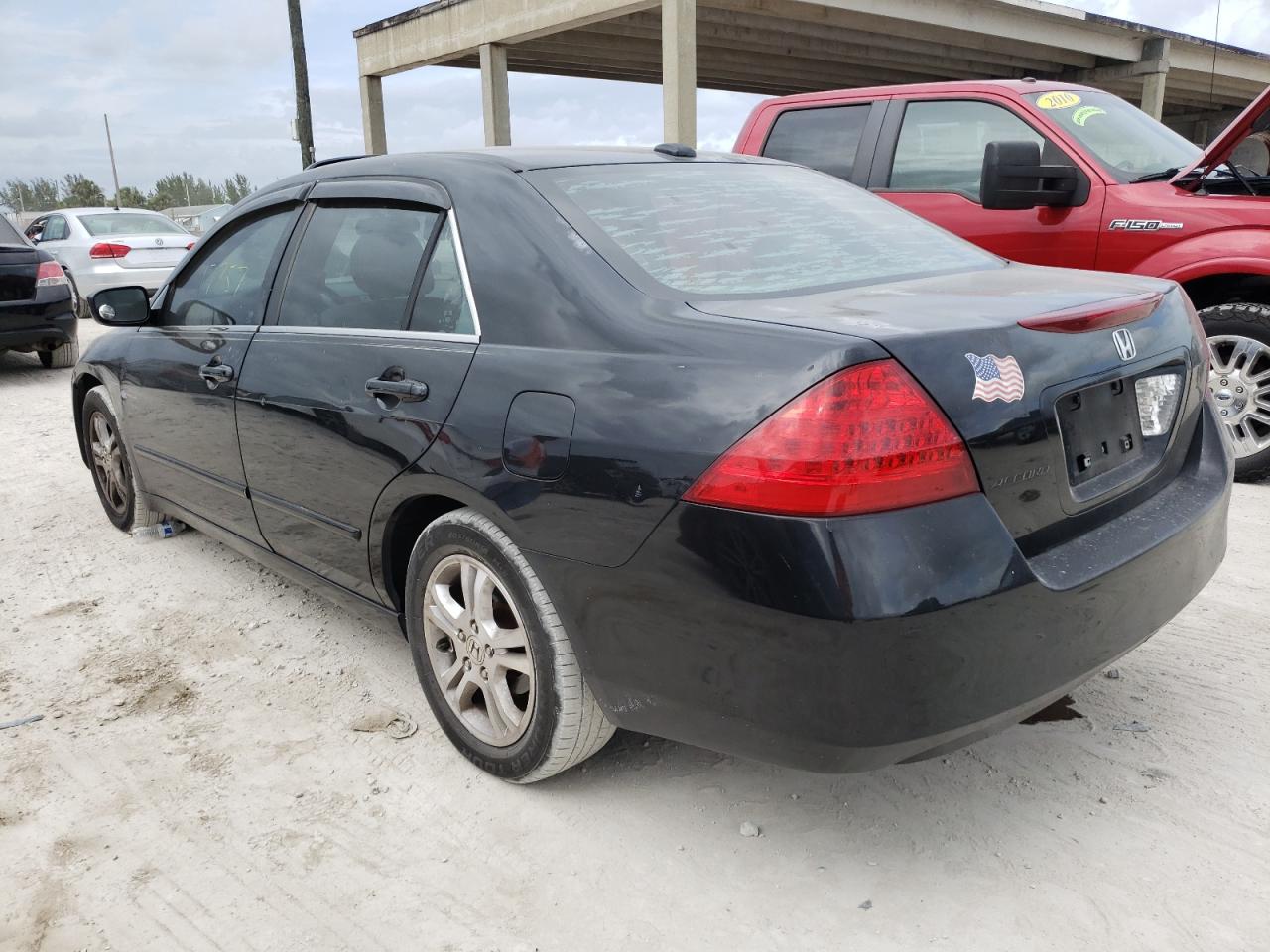 Photo 3 from auction – 2007 HONDA ACCORD EX with VIN 1HGCM56827A024771