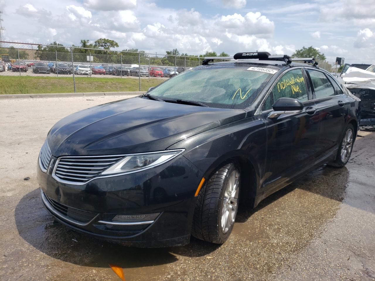 Photo 2 from auction – 2015 LINCOLN MKZ with VIN 3LN6L2G97FR616834