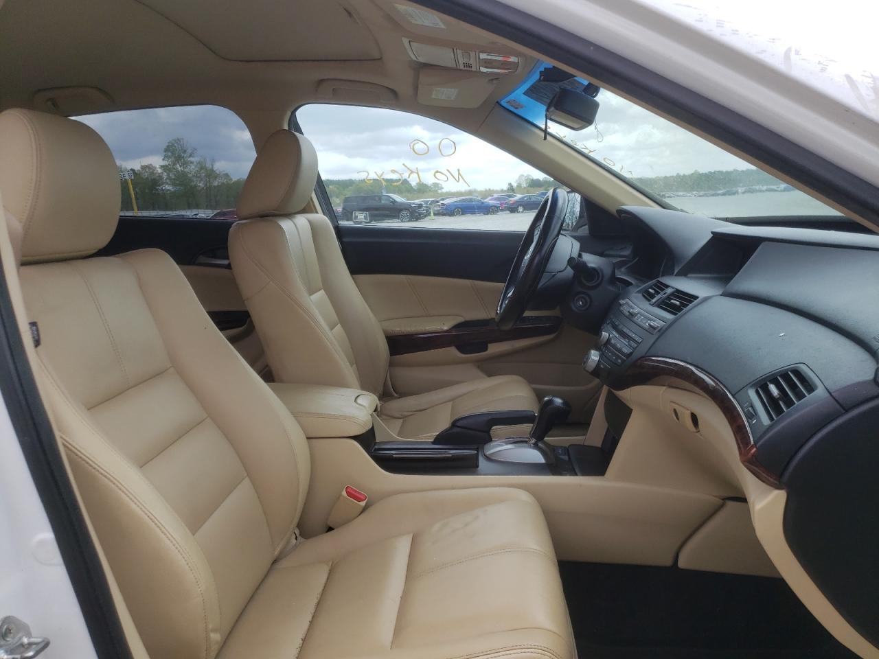 Photo 5 from auction – 2012 HONDA CROSSTOUR with VIN 5J6TF1H50CL001647