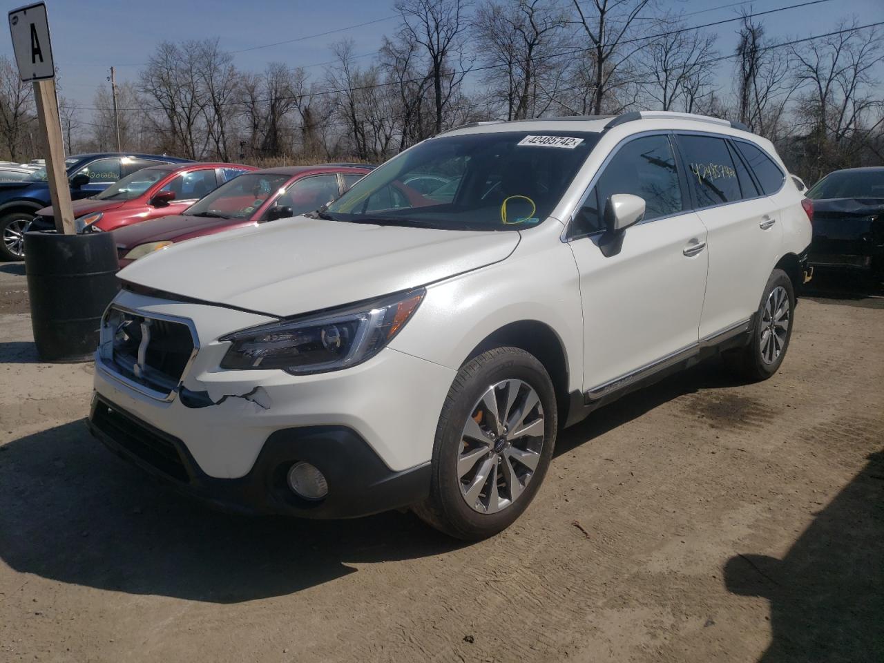 Photo 2 from auction – 2019 SUBARU OUTBACK TO with VIN 4S4BSATC2K3223314