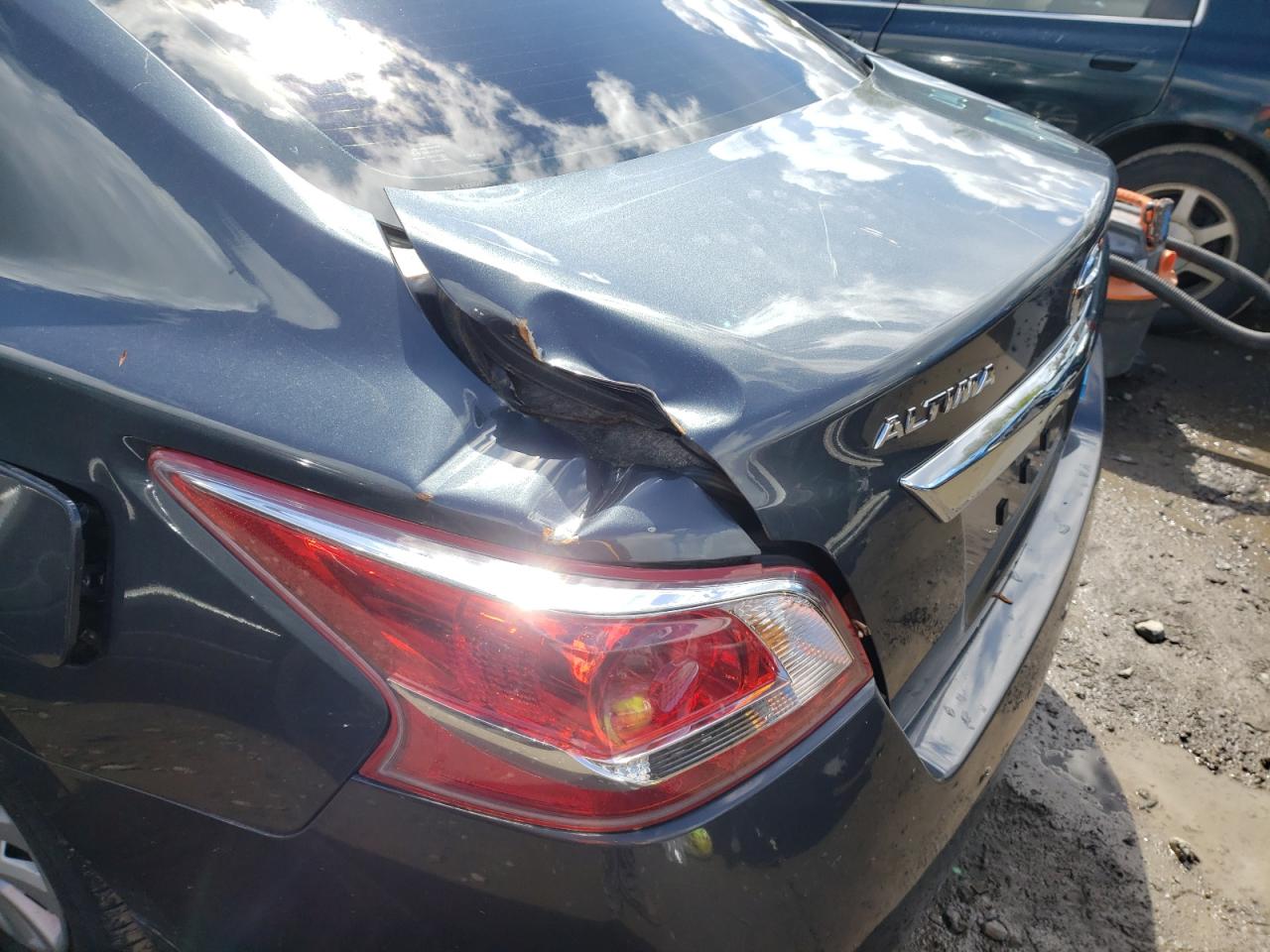 Photo 9 from auction – 2013 NISSAN ALTIMA 2.5 with VIN 1N4AL3AP1DN571441