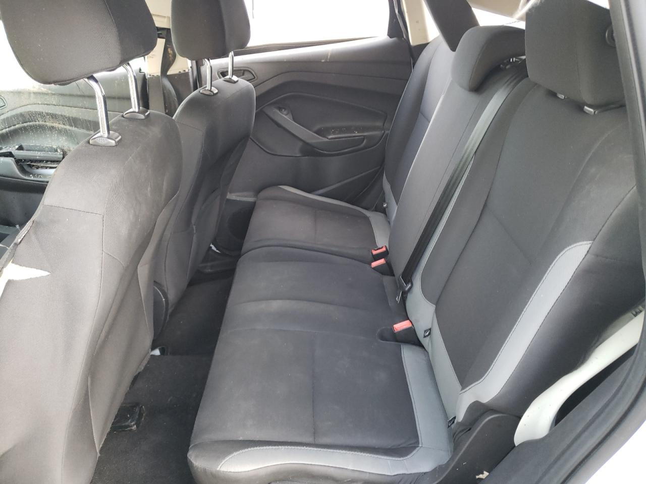 Photo 6 from auction – 2015 FORD ESCAPE S with VIN 1FMCU0F76FUA23317