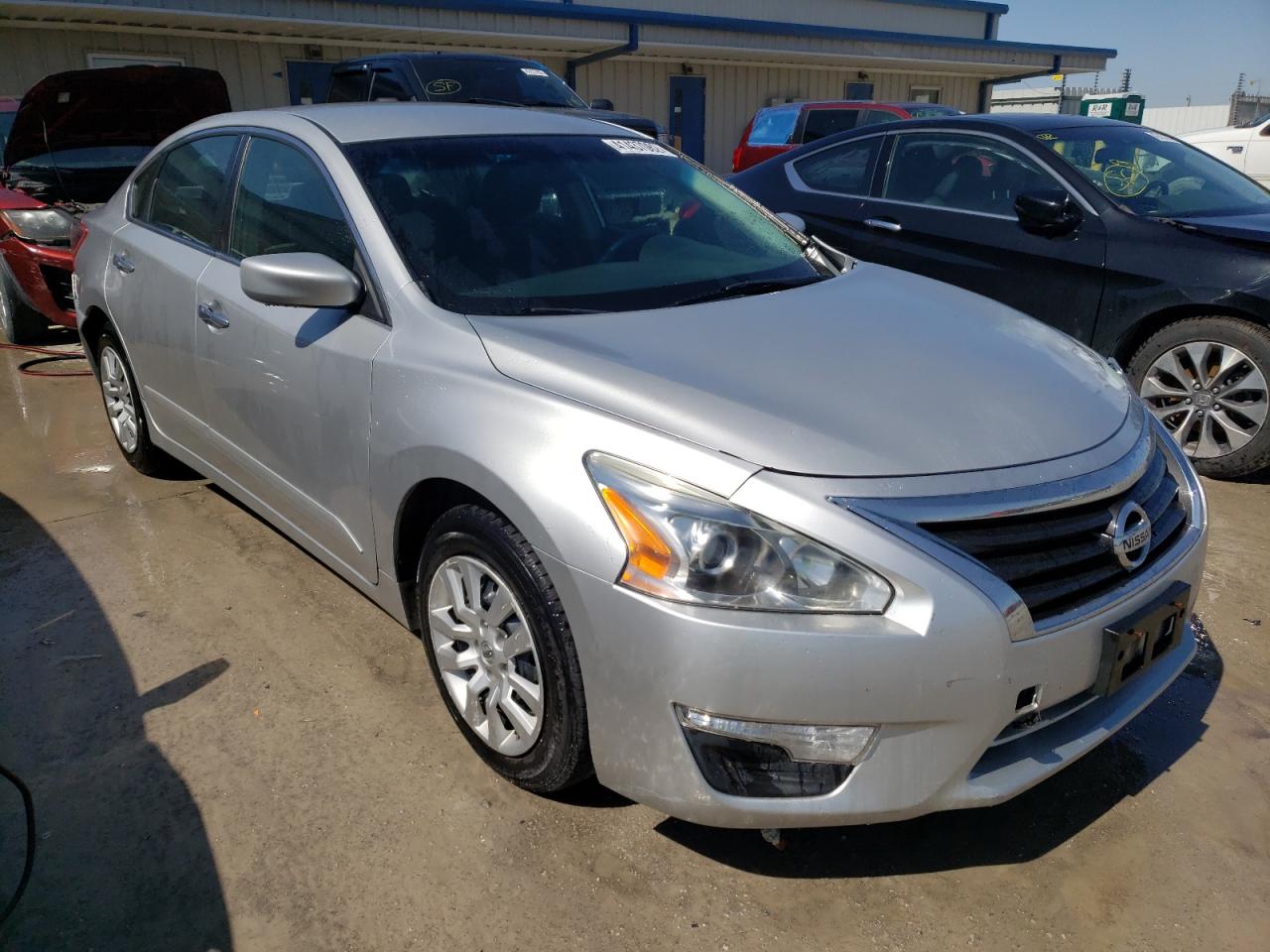 NISSAN ALTIMA 2.5 2013 with VIN 1N4AL3AP3DC113637 - Photo from auction
