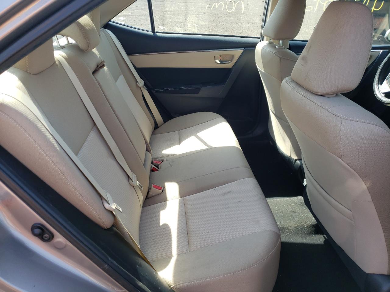 Photo 6 from auction – 2015 TOYOTA COROLLA L with VIN 2T1BURHE2FC435554