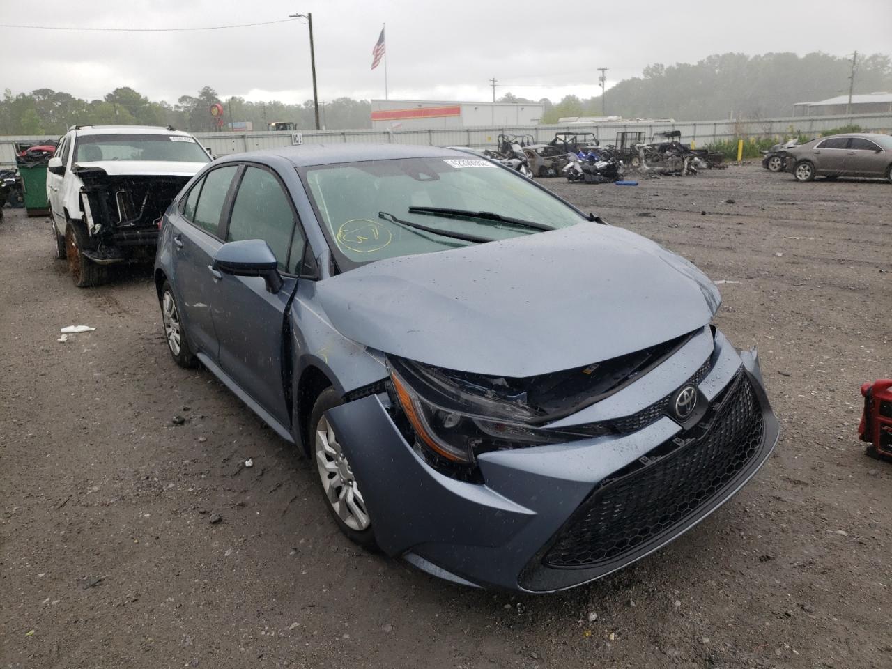 Photo 1 from auction – 2020 TOYOTA COROLLA LE with VIN 5YFEPRAE4LP088593