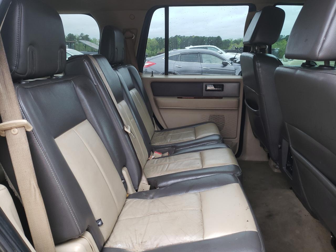 Photo 6 from auction – 2007 FORD EXPEDITION with VIN 1FMFU17547LA34615