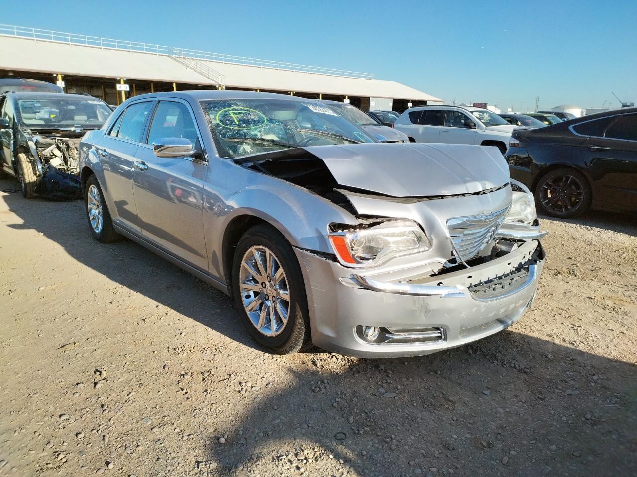 CHRYSLER 300C 2013 with VIN 2C3CCAET0DH674006 - Photo from auction