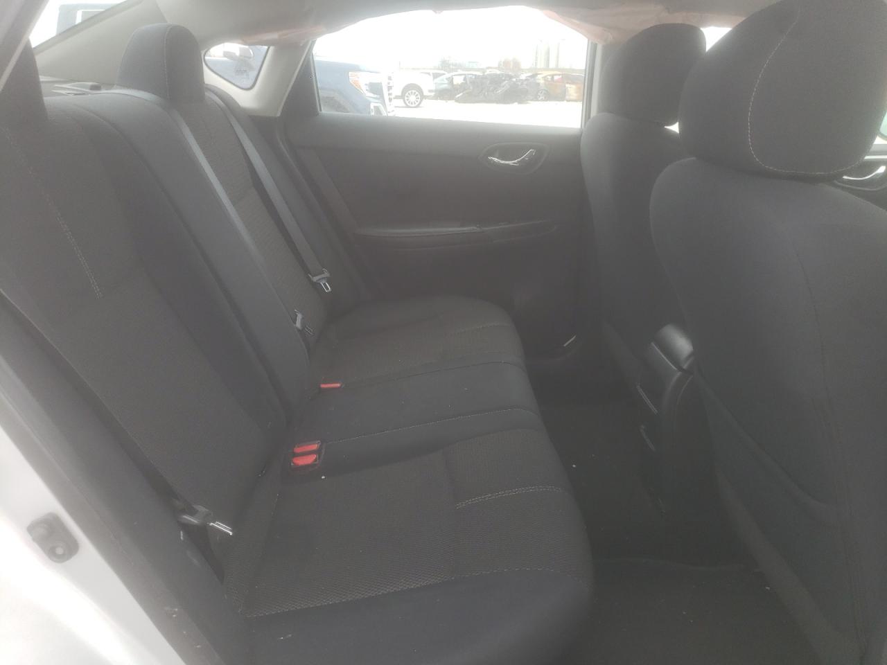 Photo 6 from auction – 2018 NISSAN SENTRA S with VIN 3N1AB7AP0JY210935