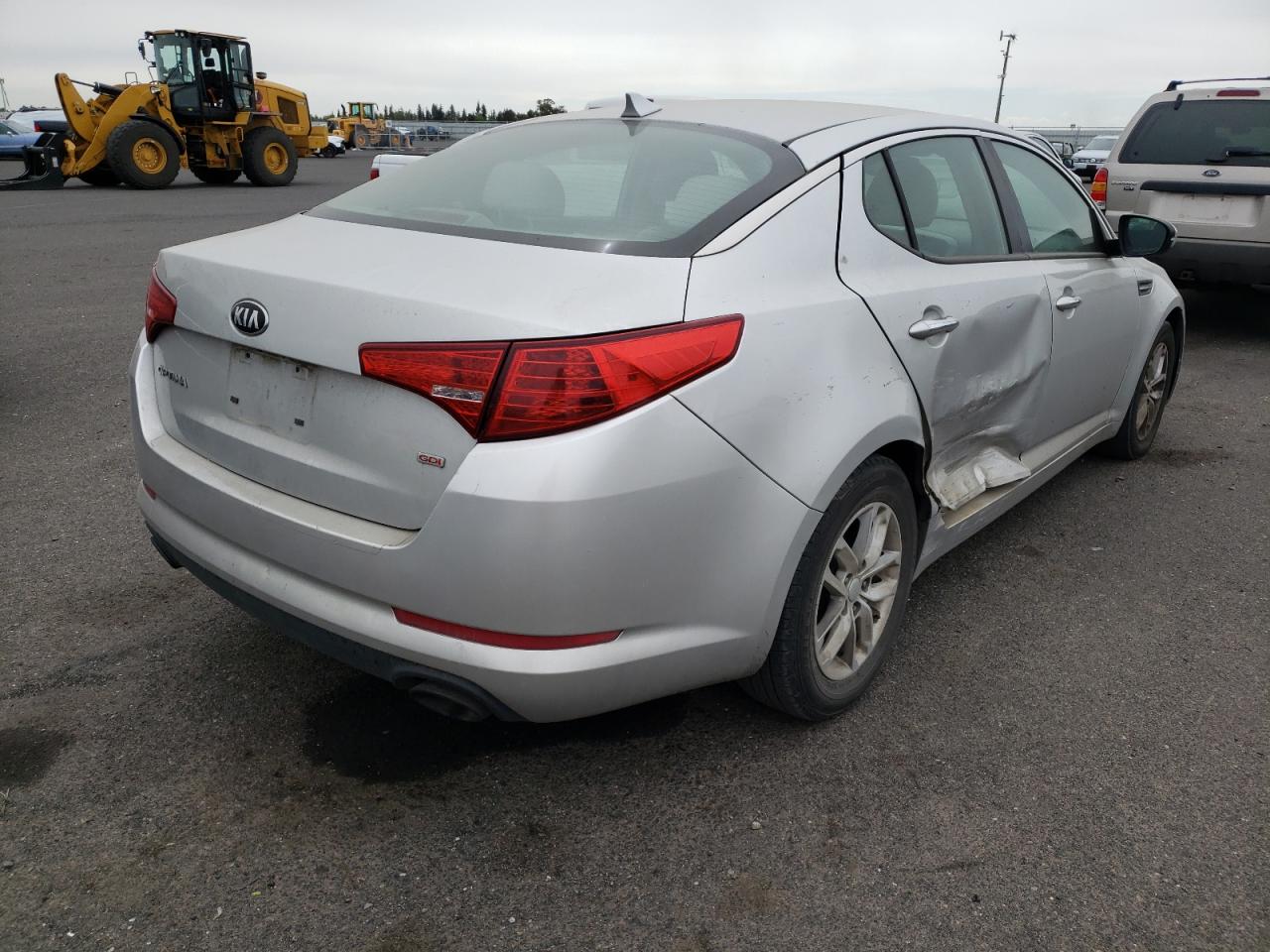 صورة رقم 4 من المزاد - 2013 KIA OPTIMA LX مع VIN KNAGM4A77D5372642