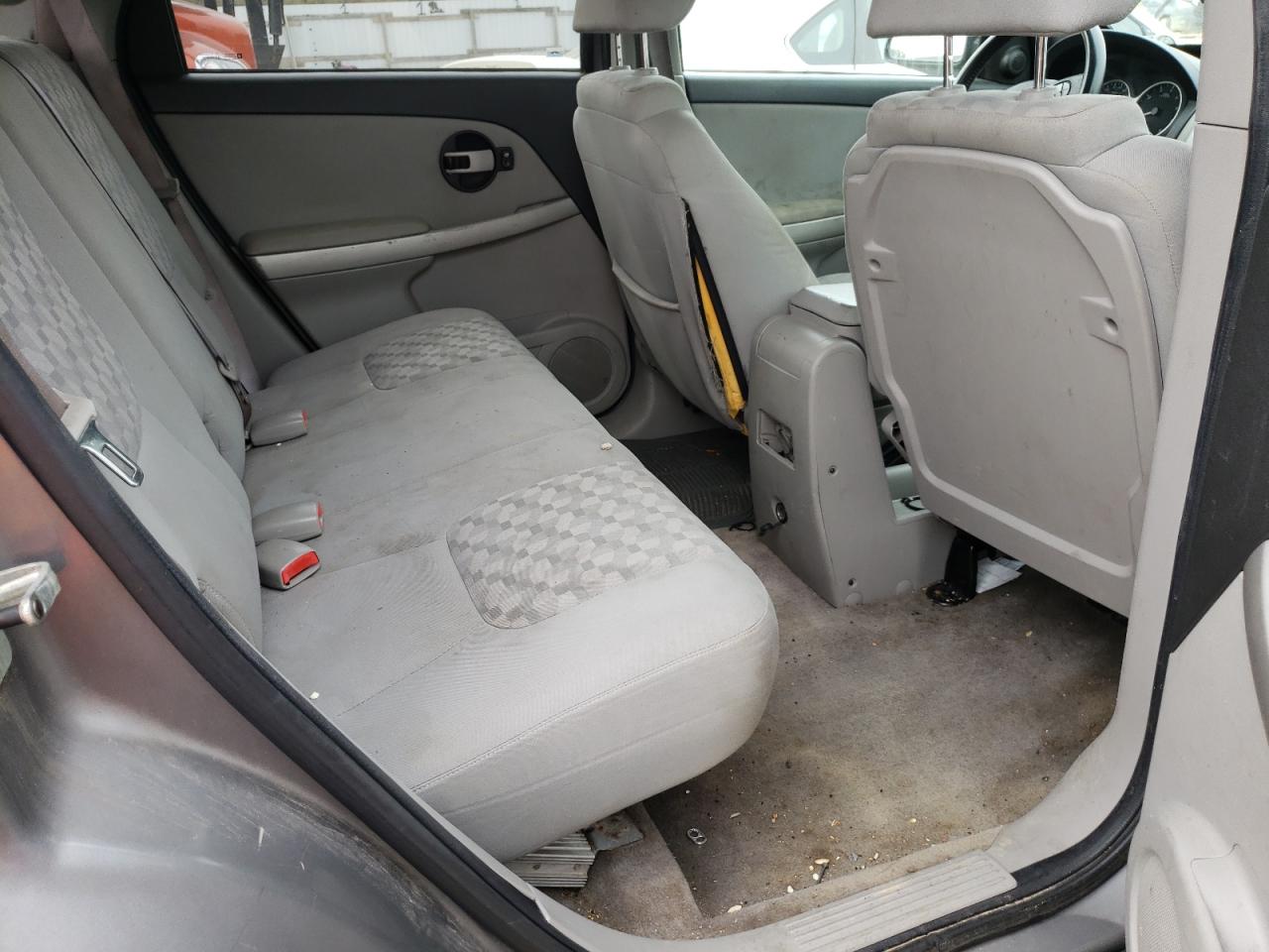 Photo 6 from auction – 2005 CHEVROLET EQUINOX LT with VIN 2CNDL73F656091769